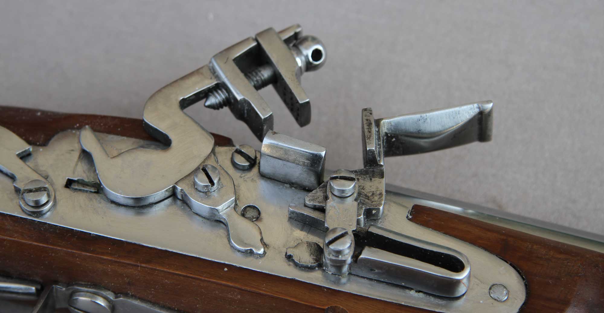 British, Dog Lock pistol - Click Image to Close