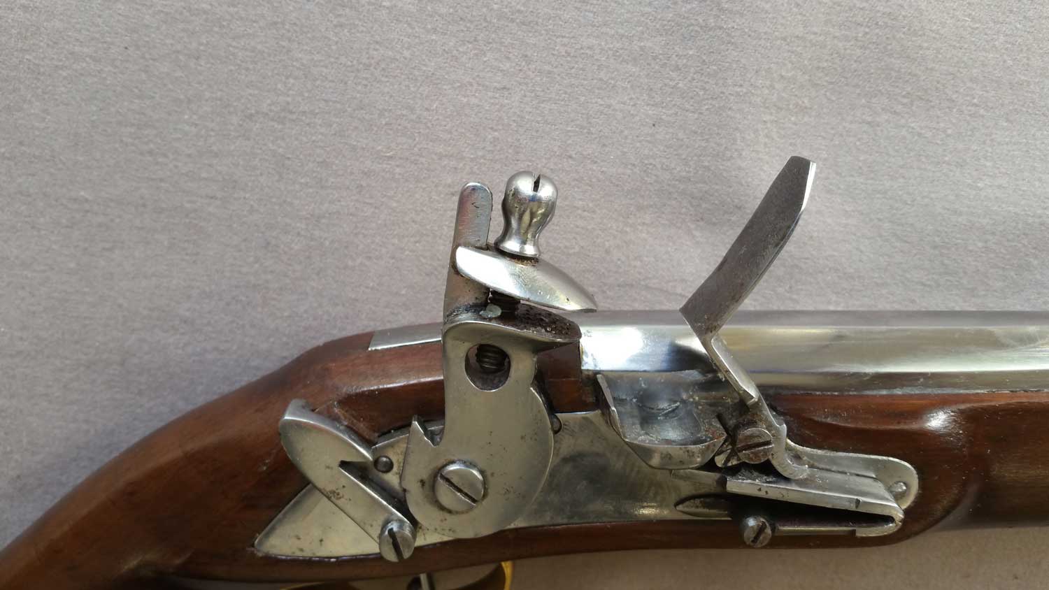 British Late Pattern Dog Lock Pistol - Click Image to Close