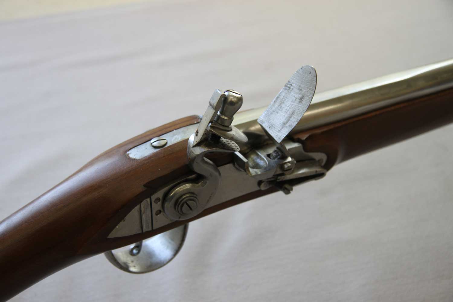 French, 1728 Infantry Musket - Click Image to Close