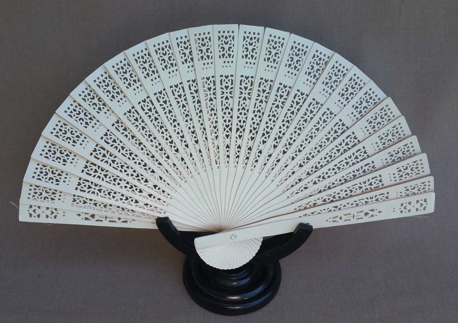 Wood Fans - Click Image to Close