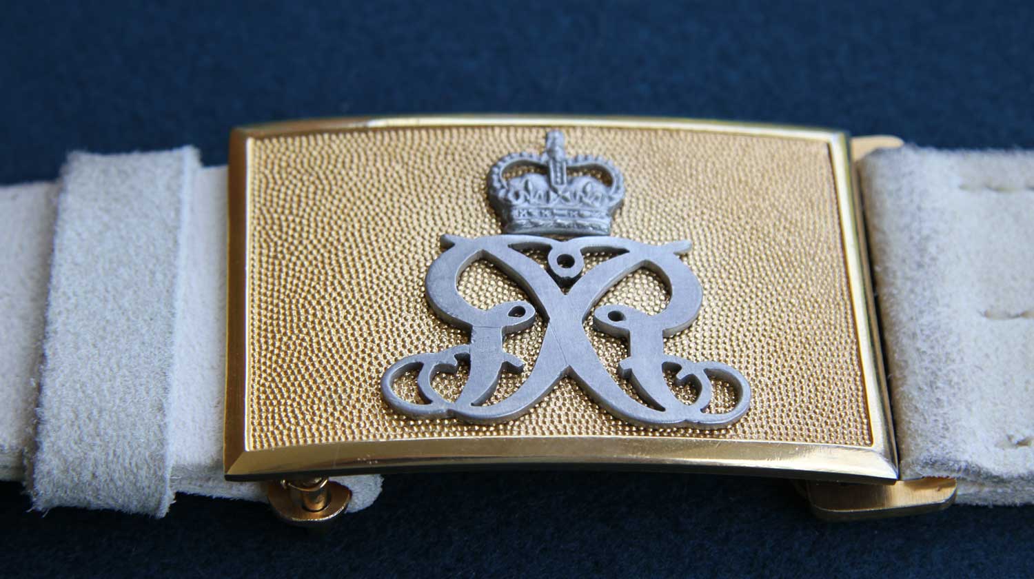 British, Staff Waistbelt Buckle (gold bkgd) - Click Image to Close