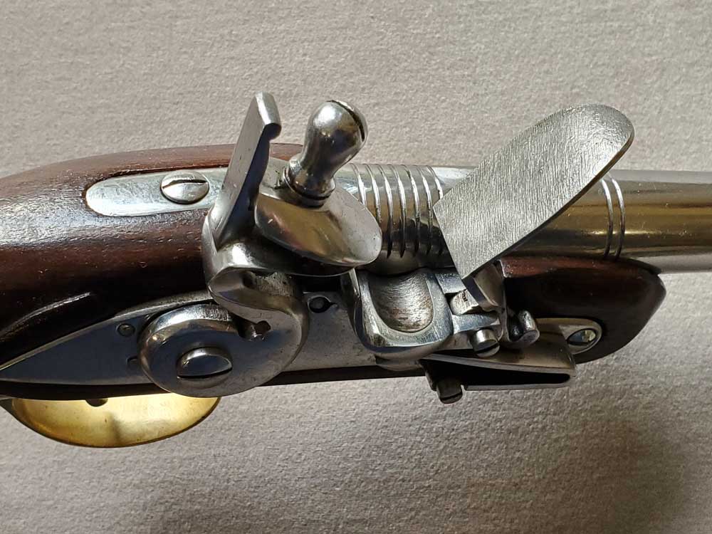 British, Queen Anne Pistol - Click Image to Close