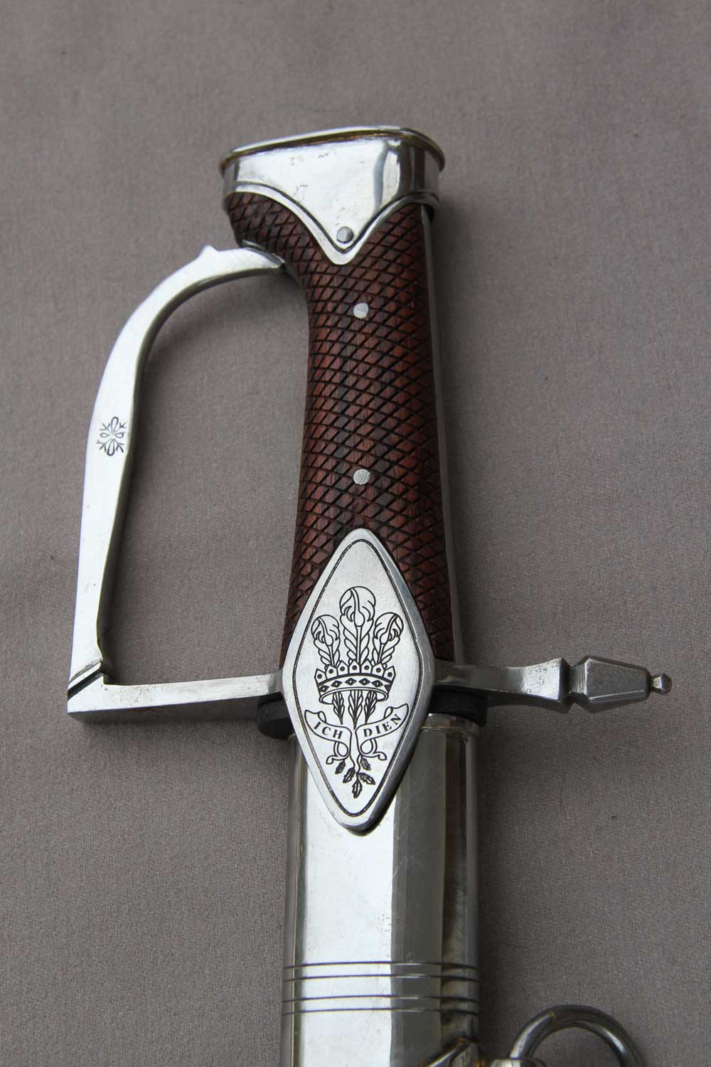 British, Light Cavalry, Officer's Sabre - Click Image to Close